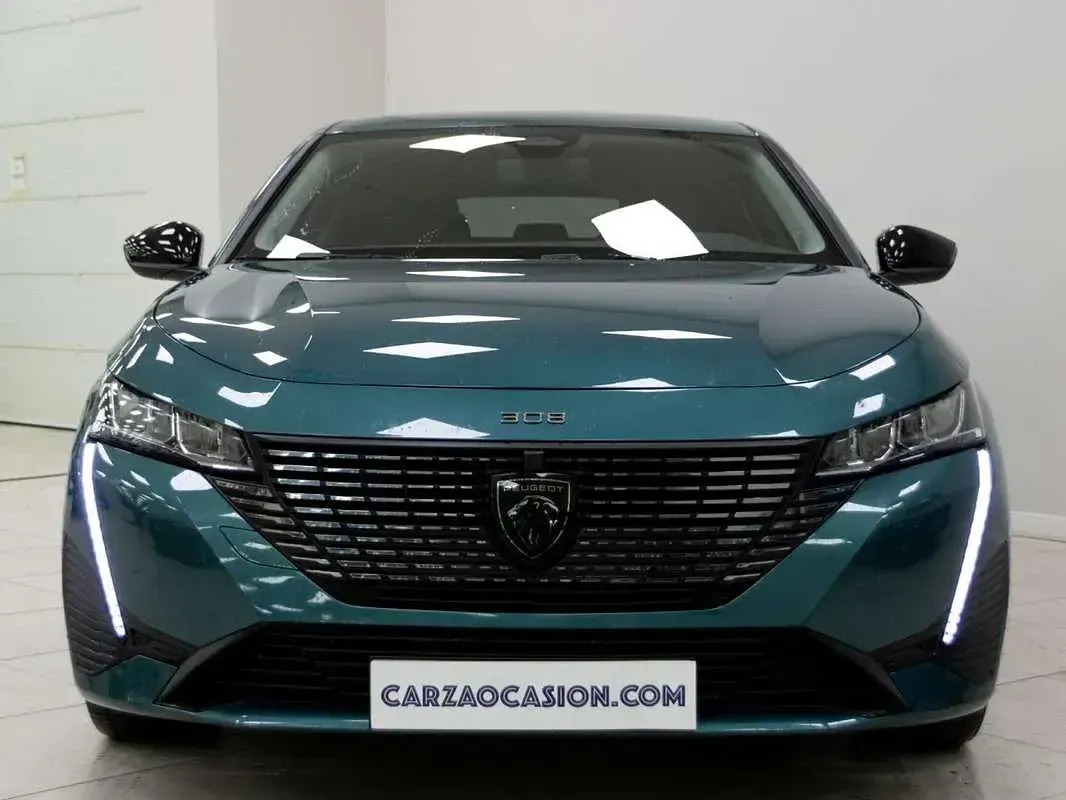 Usado Peugeot 308 SW Allure 131 CV (96 kW) 2023 Azul Familiar