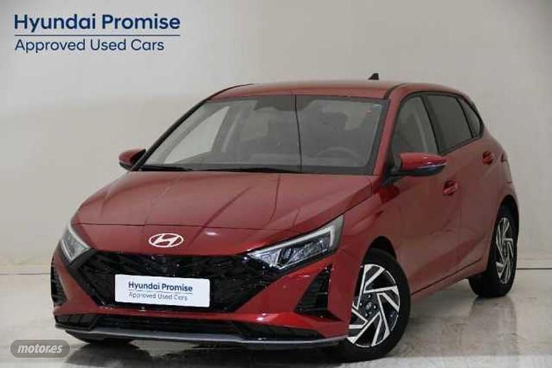 Dragon red Usado 2024 Hyundai i20 Berlina | 19.900 € (Un poco caro) - Imagen 1/4