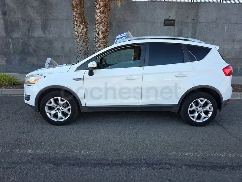 Usado Ford Kuga Titanium 140 CV (102 kW) 2011 Blanco SUV