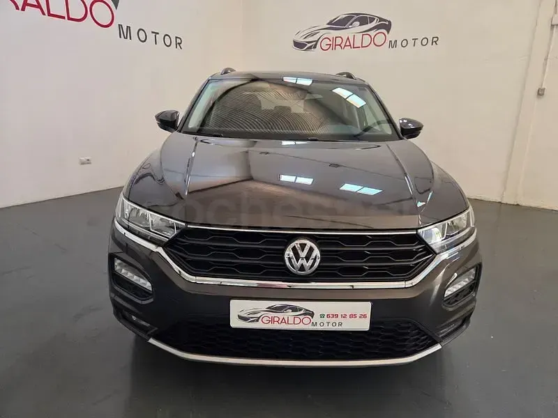 Usado VW T-Roc Advance 115 CV (84 kW) 2019 Negro SUV