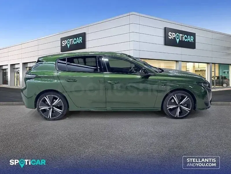 Usado Peugeot 308 Allure 180 CV (132 kW) 2022 Verde Berlina