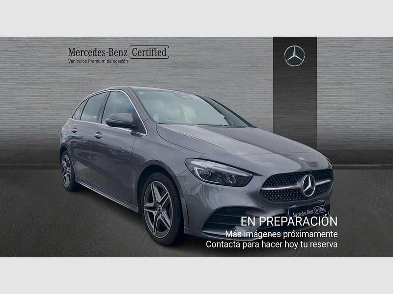 Usado Mercedes E250 218 CV (160 kW) 2025 Gris Familiar