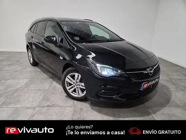 Usado Opel Astra GS Line 105 CV (77 kW) 2020 Negro Familiar