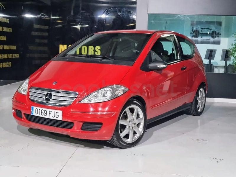Usado Mercedes A180 Avantgarde 109 CV (80 kW) 2007 Rojo Berlina