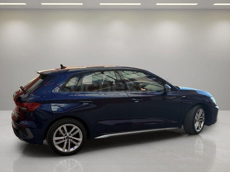 Usado Audi A3 S-Line 116 CV (85 kW) 2020 Azul Berlina