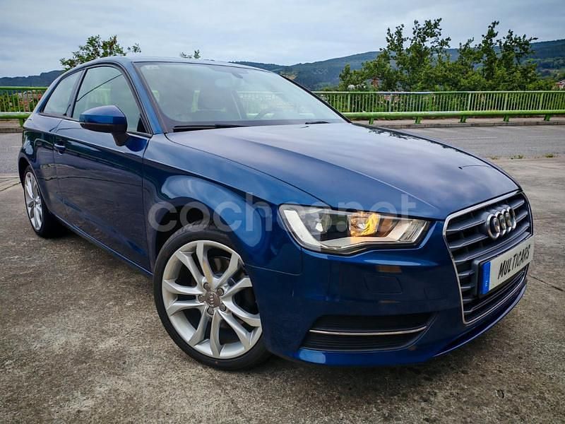 Usado Audi A3 Ambition 180 CV (132 kW) 2013 Azul Berlina