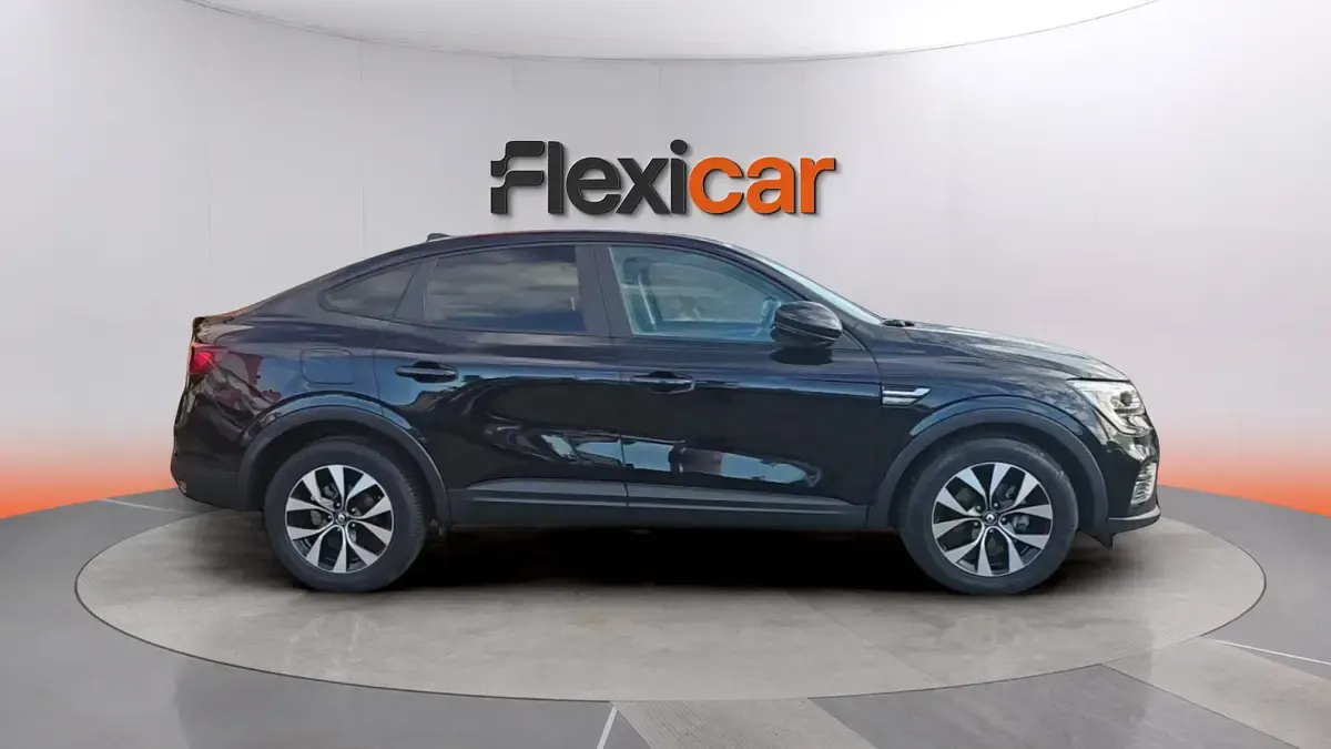 Usado Renault Arkana Engineered 145 CV (106 kW) 2022 Negro SUV