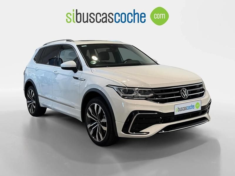 Usado VW Tiguan Allspace R-line 150 CV (110 kW) 2022 Blanco SUV