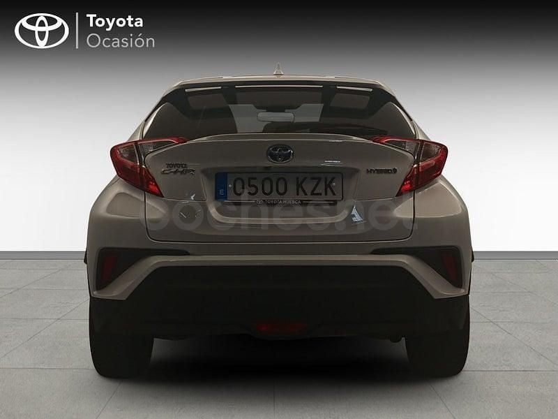 Usado Toyota C-HR Advance 122 CV (89 kW) 2019 Blanco SUV