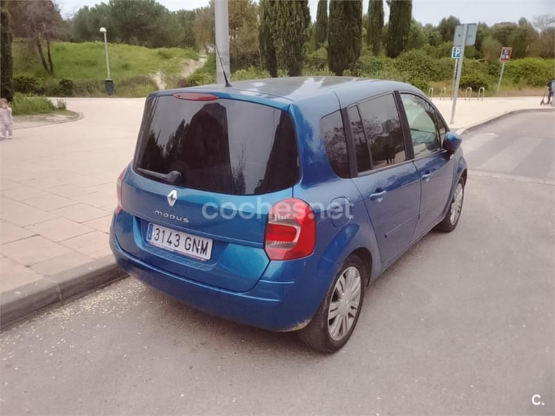 Usado Renault Grand Modus Dynamique 110 CV (80 kW) 2009 Azul Monovolumen