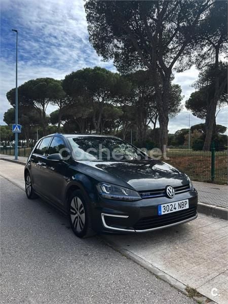Gris / plata Usado 2015 VW Golf VII GTE Berlina | 11.500 € (Super precio) - Imagen 1/4