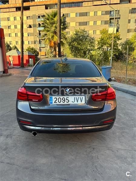 Usado BMW 318 143 CV (105 kW) 2016 Gris / plata Berlina
