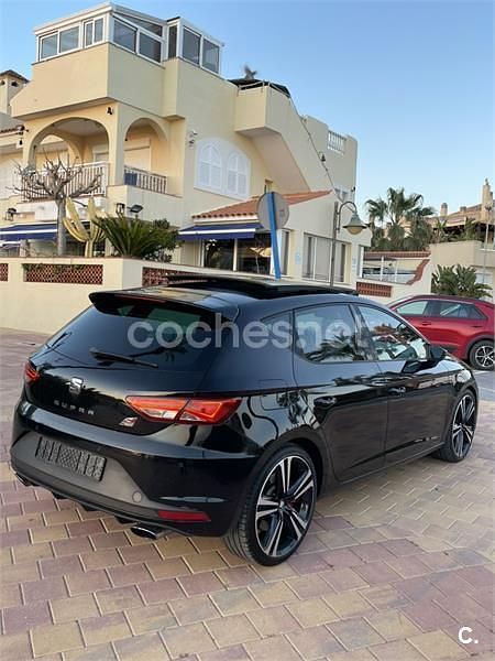Usado Seat Leon CUPRA 280 CV (205 kW) 2015 Negro Berlina