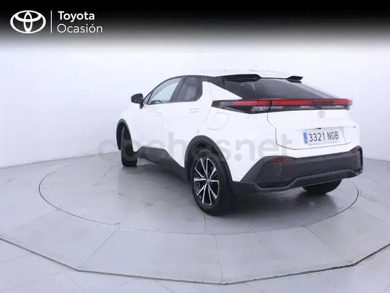 Usado Toyota C-HR Advance 140 CV (102 kW) 2025 Blanco SUV