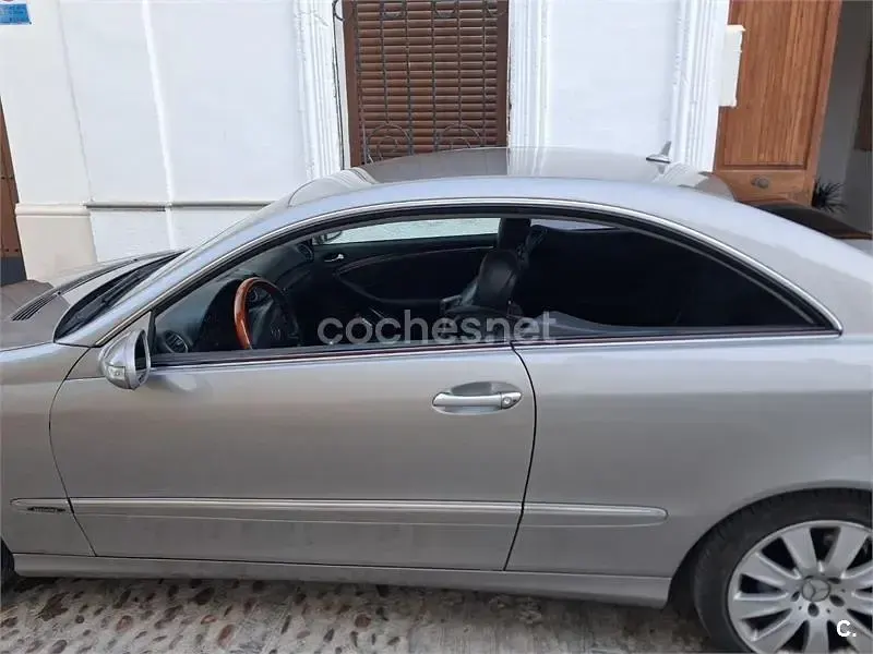 Usado Mercedes CLK320 Avantgarde 224 CV (164 kW) 2007 Beige Descapotable