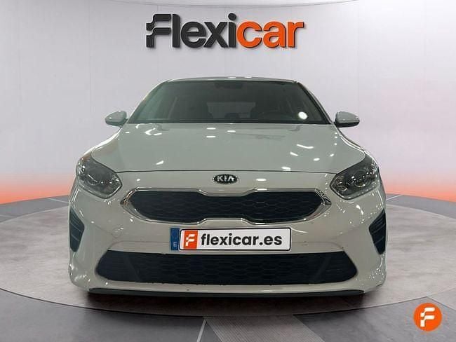 Usado Kia Ceed 115 CV (84 kW) 2019 Blanco Utilitario
