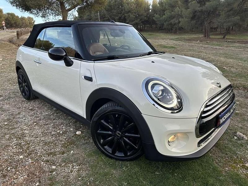 Usado Mini Cooper Cabriolet 136 CV (100 kW) 2019 Beige Descapotable