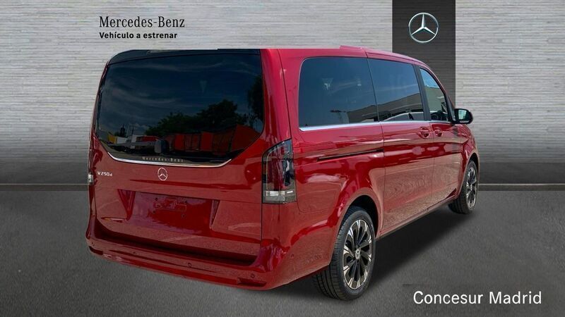Nuevo Mercedes V250 Avantgarde 190 CV (139 kW) 2026 Rojo Monovolumen