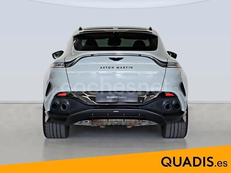 Usado Aston Martin DBX 707 CV (519 kW) 2023 Gris / plata SUV