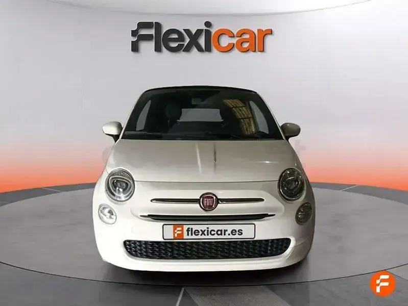 Usado Fiat 500C Club 70 CV (51 kW) 2023 Blanco Descapotable