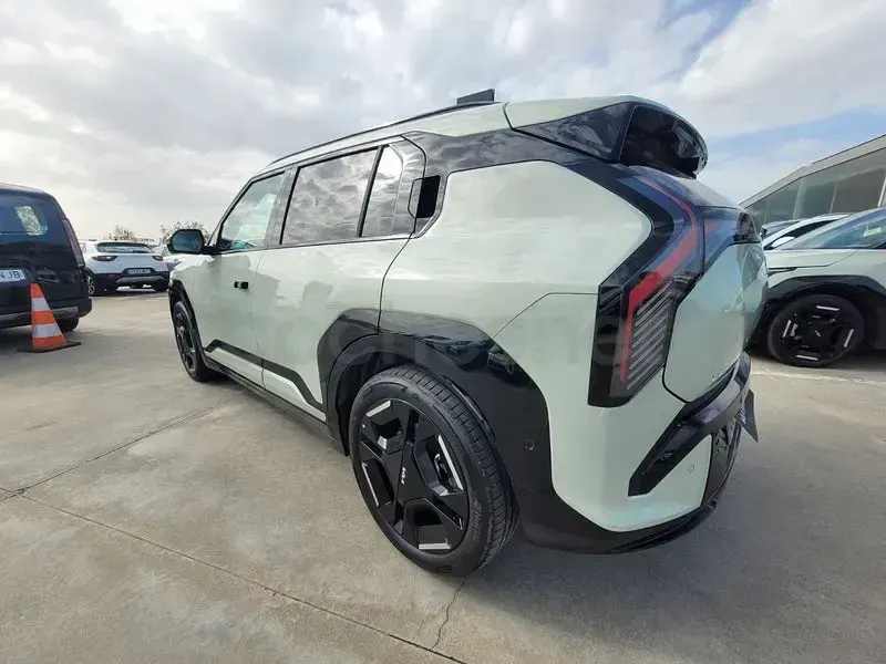 Usado Kia EV3 GT-Line 150 kW (204 CV) 2025 Eléctrico SUV
