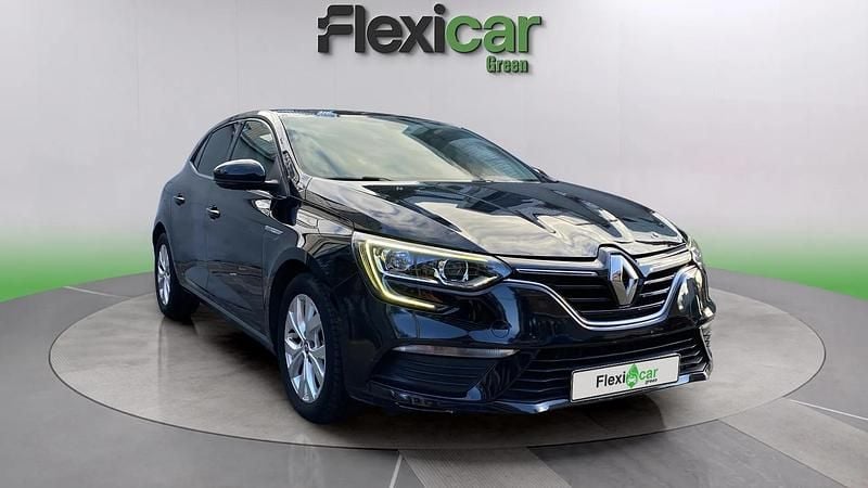 Usado Renault Mégane IV LIMITED 140 CV (102 kW) 2020 Negro Utilitario