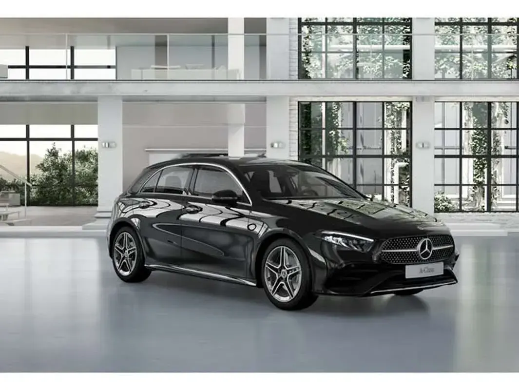 Usado Mercedes A180 109 CV (80 kW) 2024 Negro Utilitario