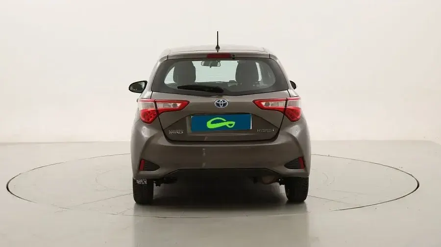Usado Toyota Yaris Active 100 CV (73 kW) 2018