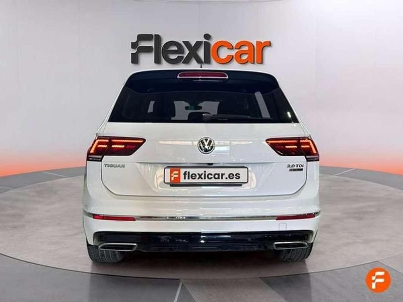 Usado VW Tiguan Sportline 240 CV (176 kW) 2017 Blanco SUV