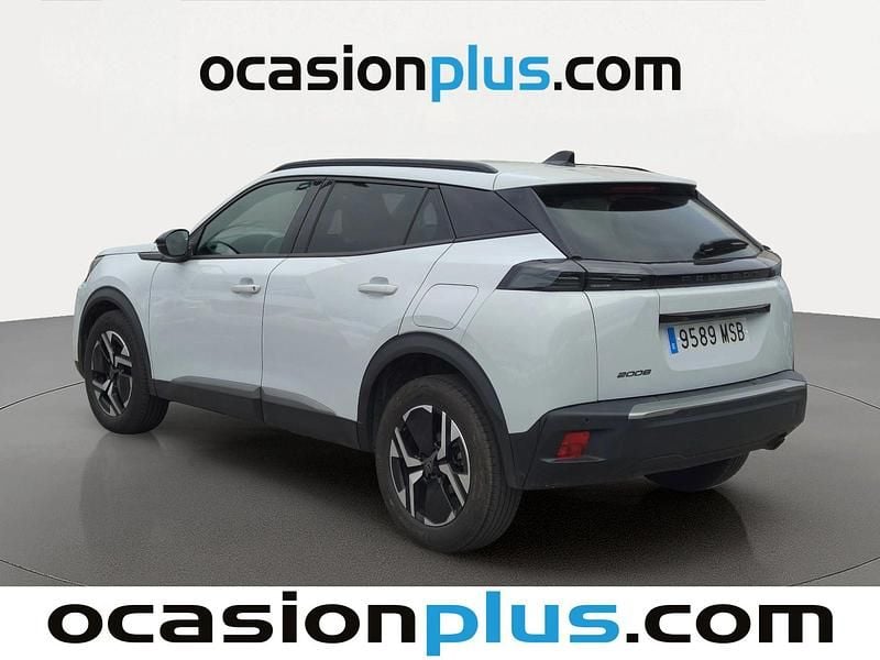 Usado Peugeot 2008 Allure 100 CV (73 kW) 2024 Blanco SUV