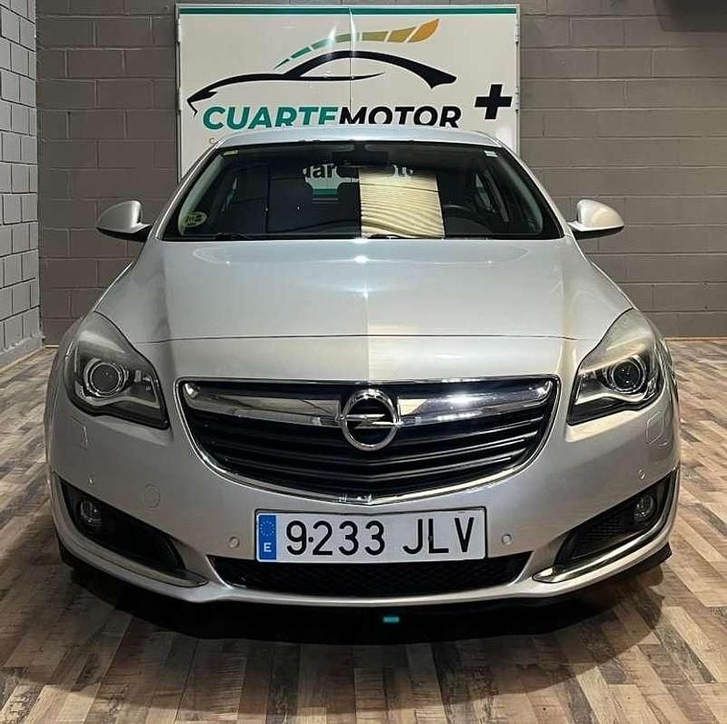 Usado Opel Insignia Selective 170 CV (125 kW) 2016 Gris Berlina