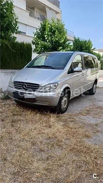 Usado Mercedes Viano 150 CV (110 kW) 2007 Gris / plata Monovolumen