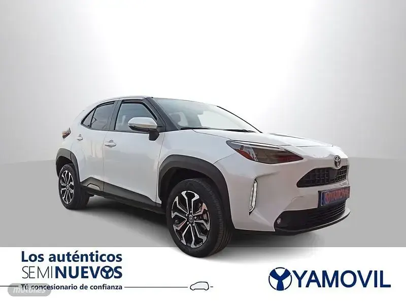 Usado Toyota Yaris Cross Active 116 CV (85 kW) 2022 Blanco SUV