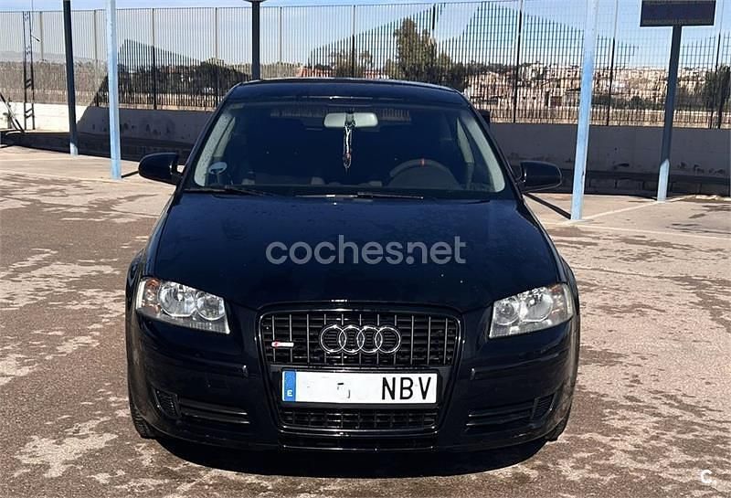 Usado Audi A3 Ambition 105 HP (77 kW) 2006 Preto Citadino