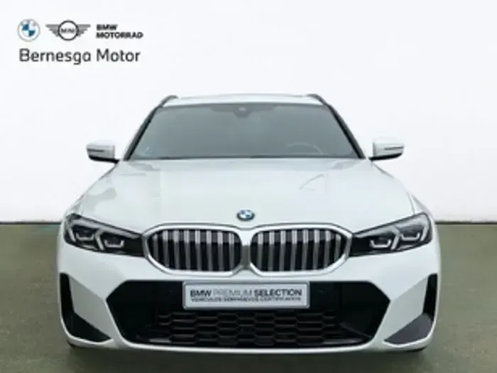 Usado BMW 320 Comfort Edition 190 CV (139 kW) 2025 Alpinweiß (sólido) Familiar