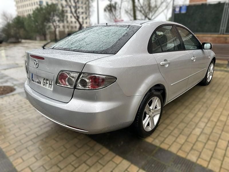 Usado Mazda 6 Luxury 140 CV (102 kW) 2008 Gris / plata Berlina