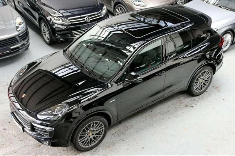 Usado Porsche Cayenne Platinum Edition 262 CV (192 kW) 2016 Negro SUV