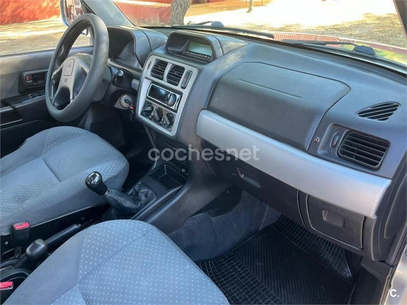 Gris / plata Usado 2004 Mitsubishi Montero SUV | 6200 € (Super precio) - Imagen 1/3