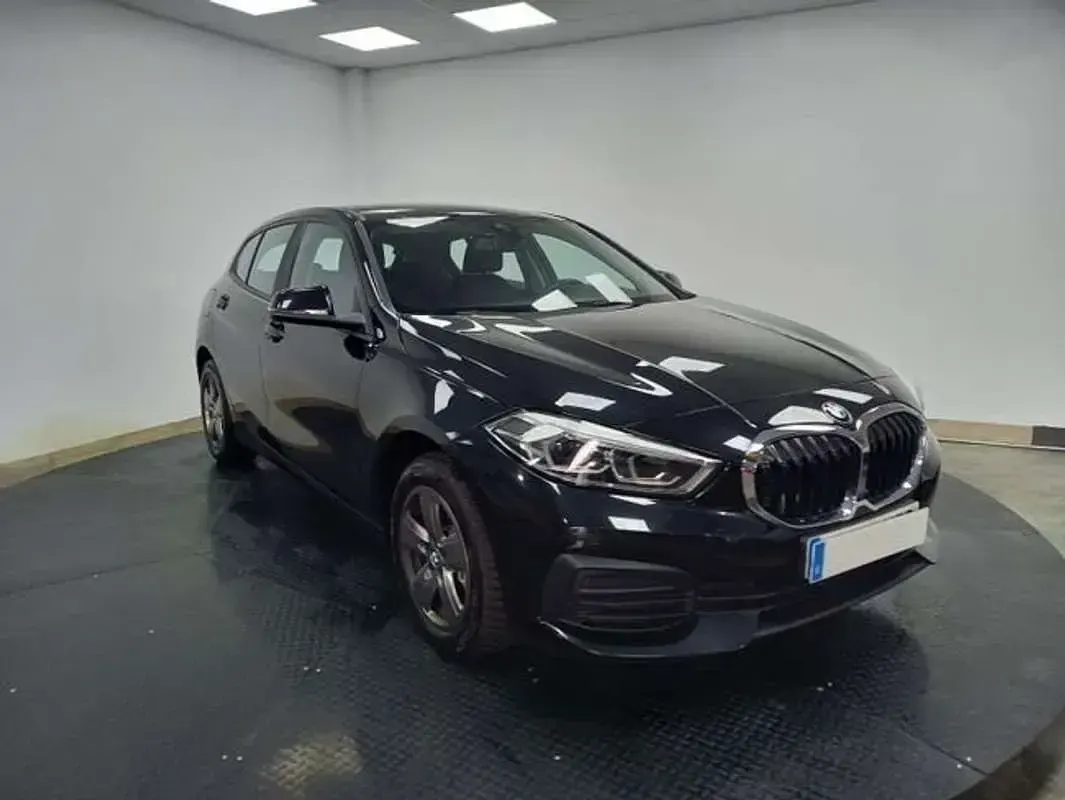 Usado BMW 116 Advantage 117 CV (86 kW) 2020 Negro Utilitario
