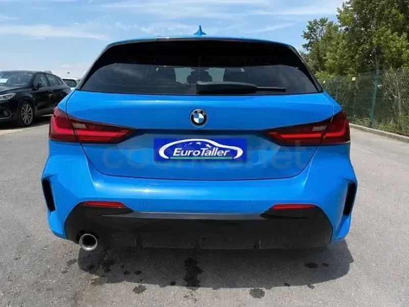 Usado BMW 118 M Sport 136 CV (100 kW) 2021 Azul Berlina