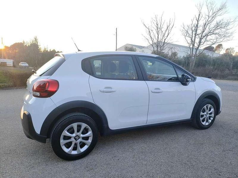 Usado Citroën C3 Live 99 CV (72 kW) 2021 Blanco Utilitario