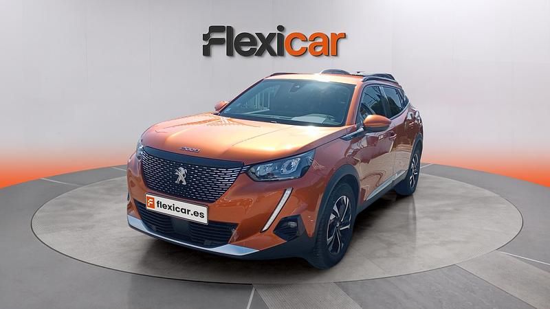 Usado Peugeot 2008 Allure 101 CV (74 kW) 2021 Naranja SUV