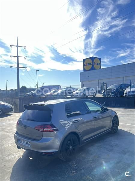 Usado VW Golf VII GTD 184 CV (135 kW) 2015 Gris / plata Berlina