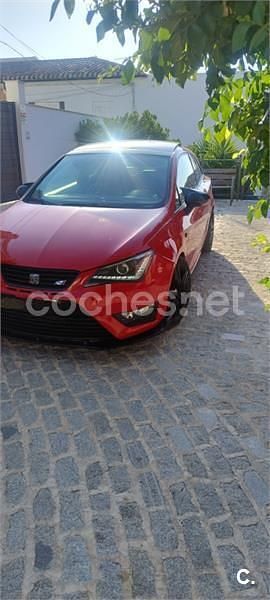 Rojo Usado 2012 Cupra Ibiza Berlina | 9900 € - Imagen 1/4