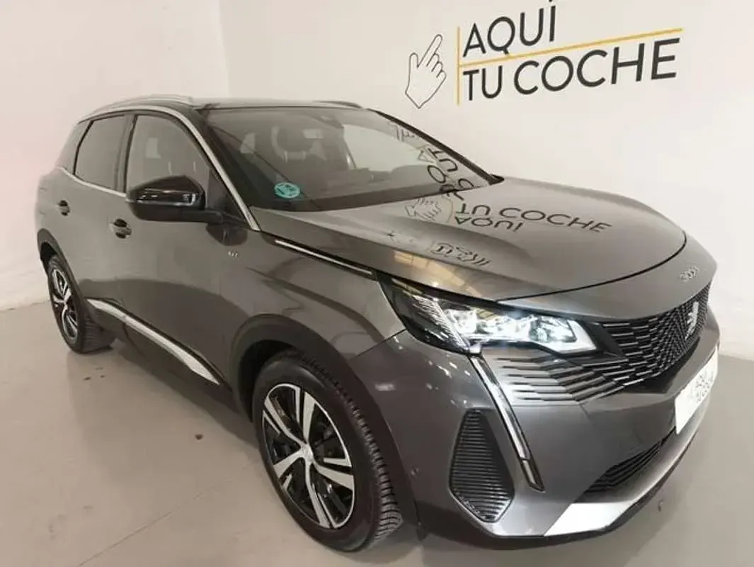 Usado Peugeot 3008 GT 131 CV (96 kW) 2022 Gris SUV