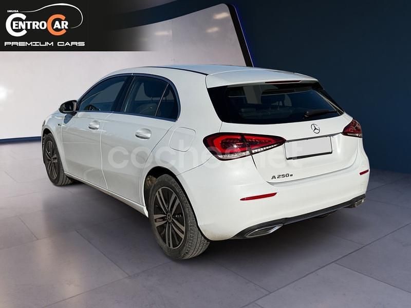 Usado Mercedes A250 218 CV (160 kW) 2020 Blanco Berlina