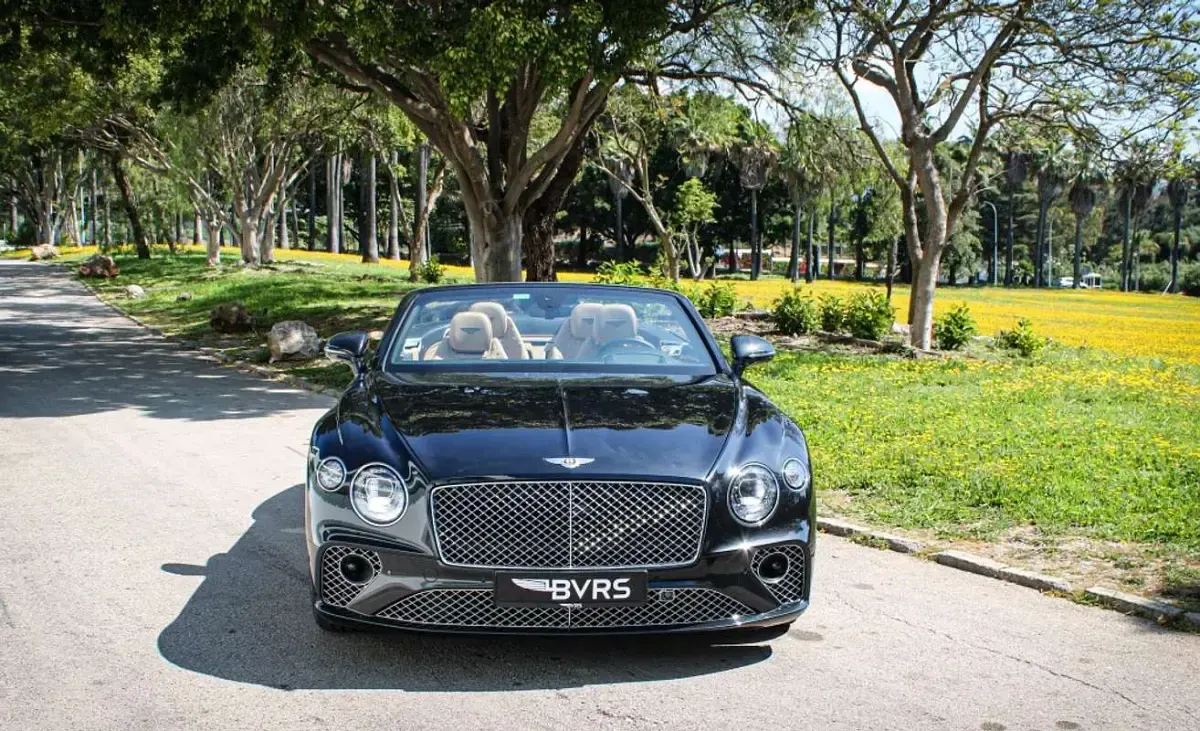 Usado Bentley Continental GT Convertible 549 CV (403 kW) 2020 Gris Descapotable