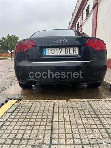 Negro Usado 2005 Audi A4 Familiar | 3999 € (Buen precio) - Imagen 1/4