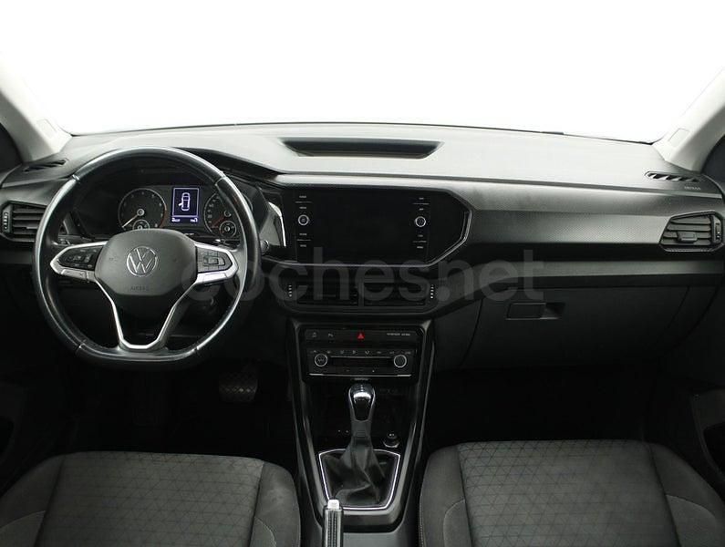 Usado VW T-Cross Advance 115 CV (84 kW) 2020 Gris / plata SUV