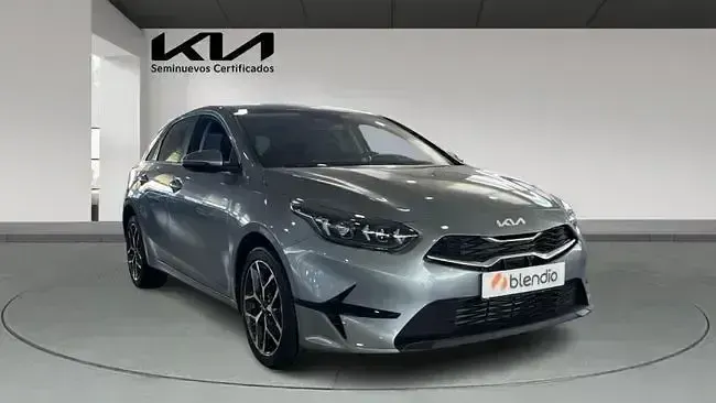 Nuevo Kia Ceed 140 CV (102 kW) 2026 Gris Utilitario